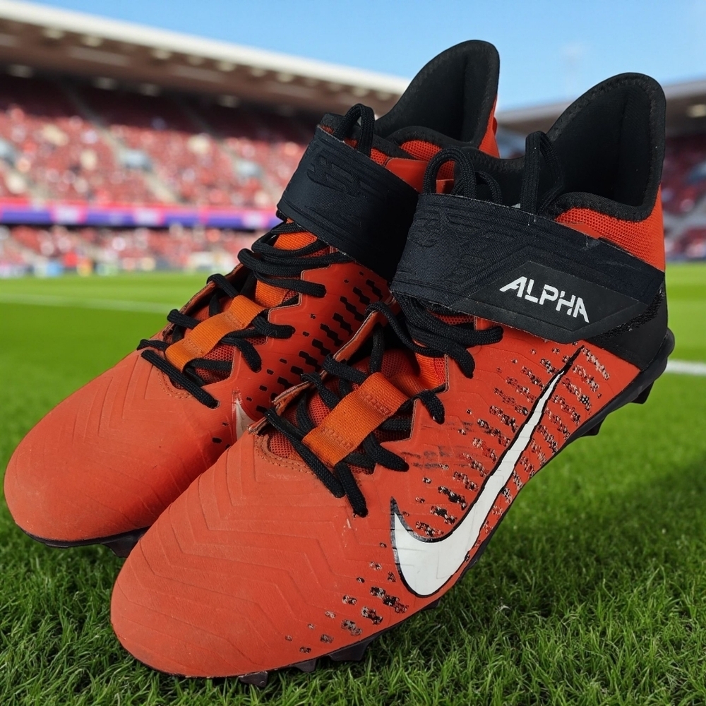 Nike Men's 9.5 Alpha Menace Pro 2 Mid Football Cleats Orange Aq3209-801